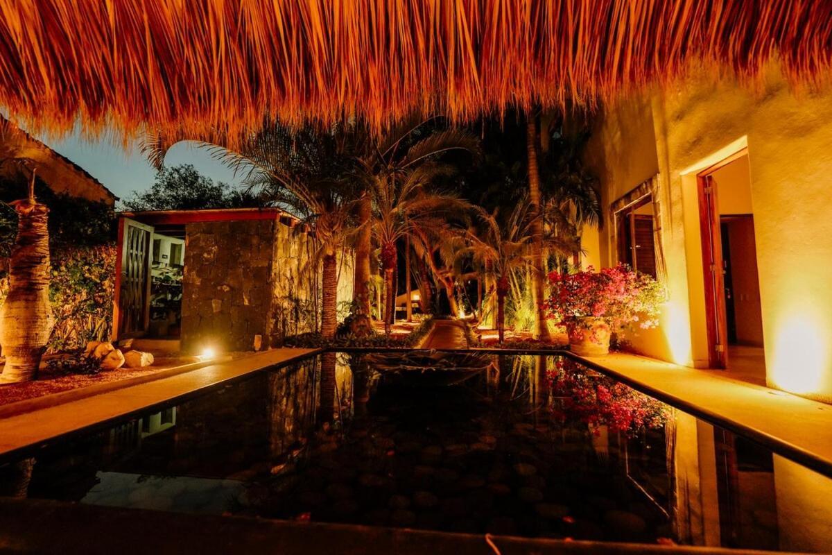 Dream Villa With Private Beach And Catering Zihuatanejo Dış mekan fotoğraf