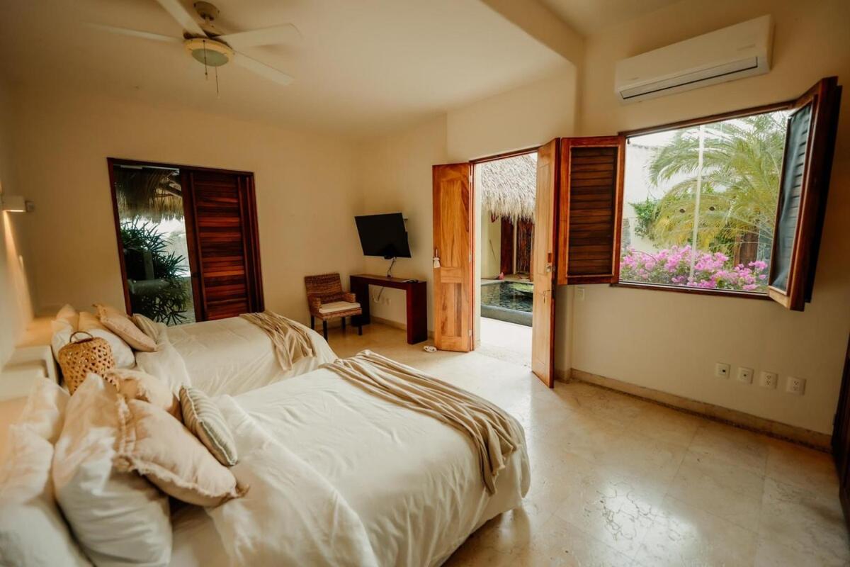 Dream Villa With Private Beach And Catering Zihuatanejo Dış mekan fotoğraf
